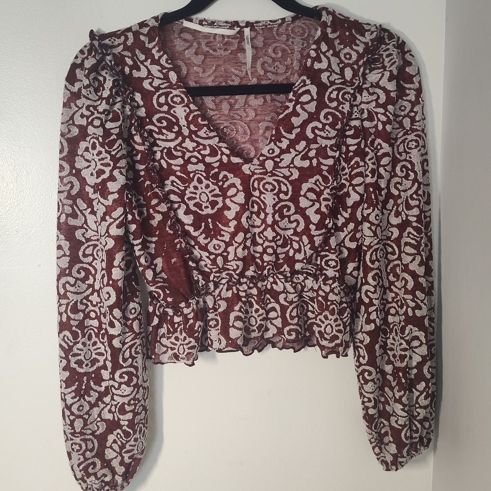 Anthropologie Maroon and White Patterned Blouse